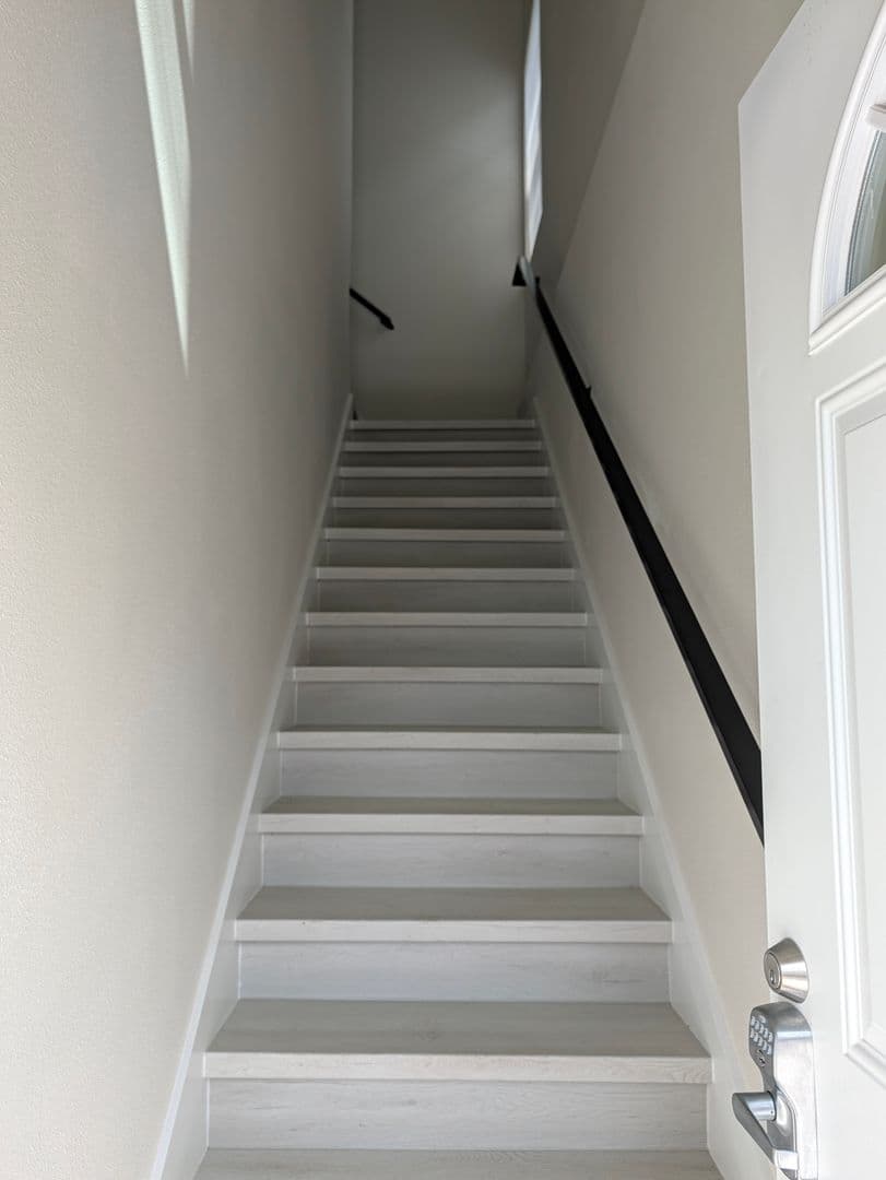 Tampa Apartment: 6925 E. 21st Ave