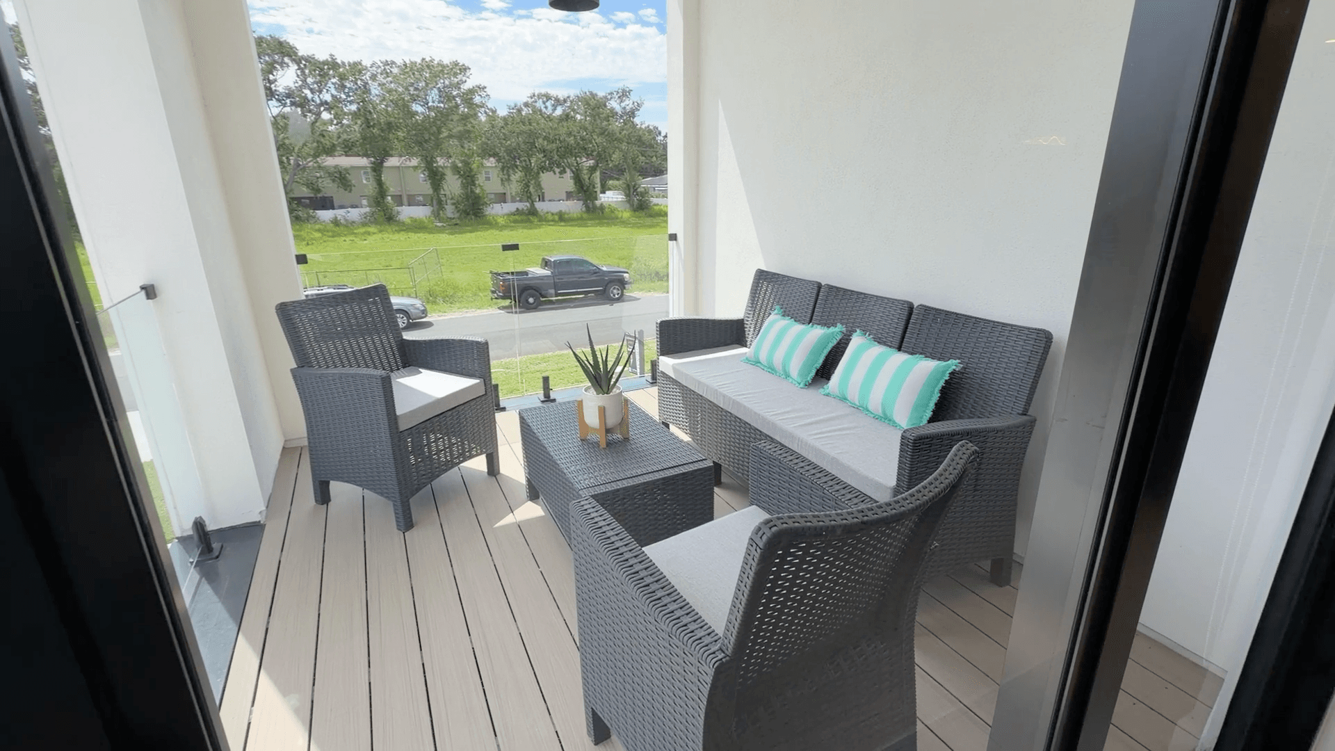 Tampa Apartment: 8419 N Hubert Rd.