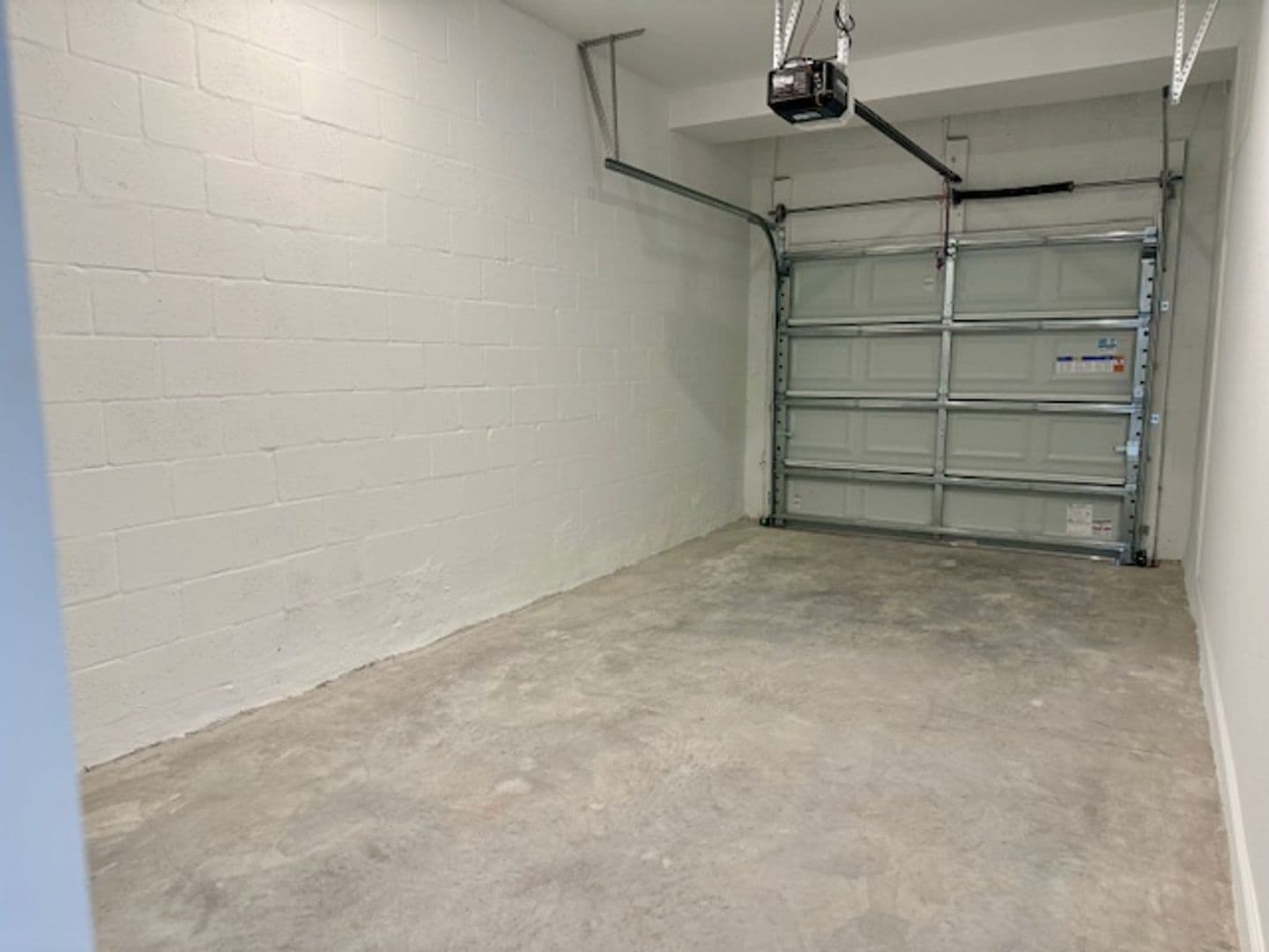 Davenport Townhome: 2776 PIERR Street