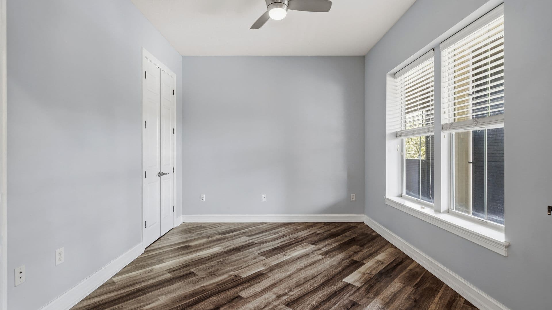 CELEBRATION Condo: 650 CAMPUS ST APT 204