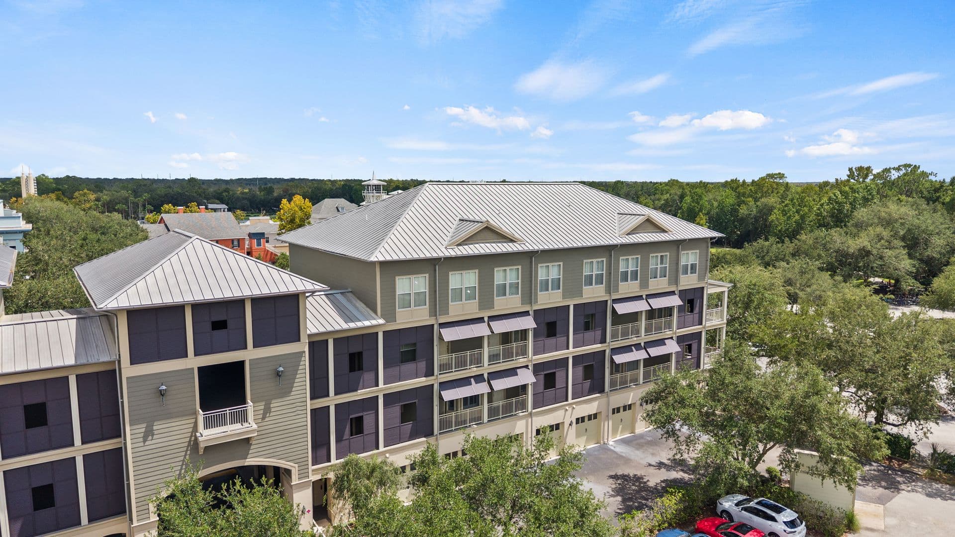 CELEBRATION Condo: 650 CAMPUS ST APT 204