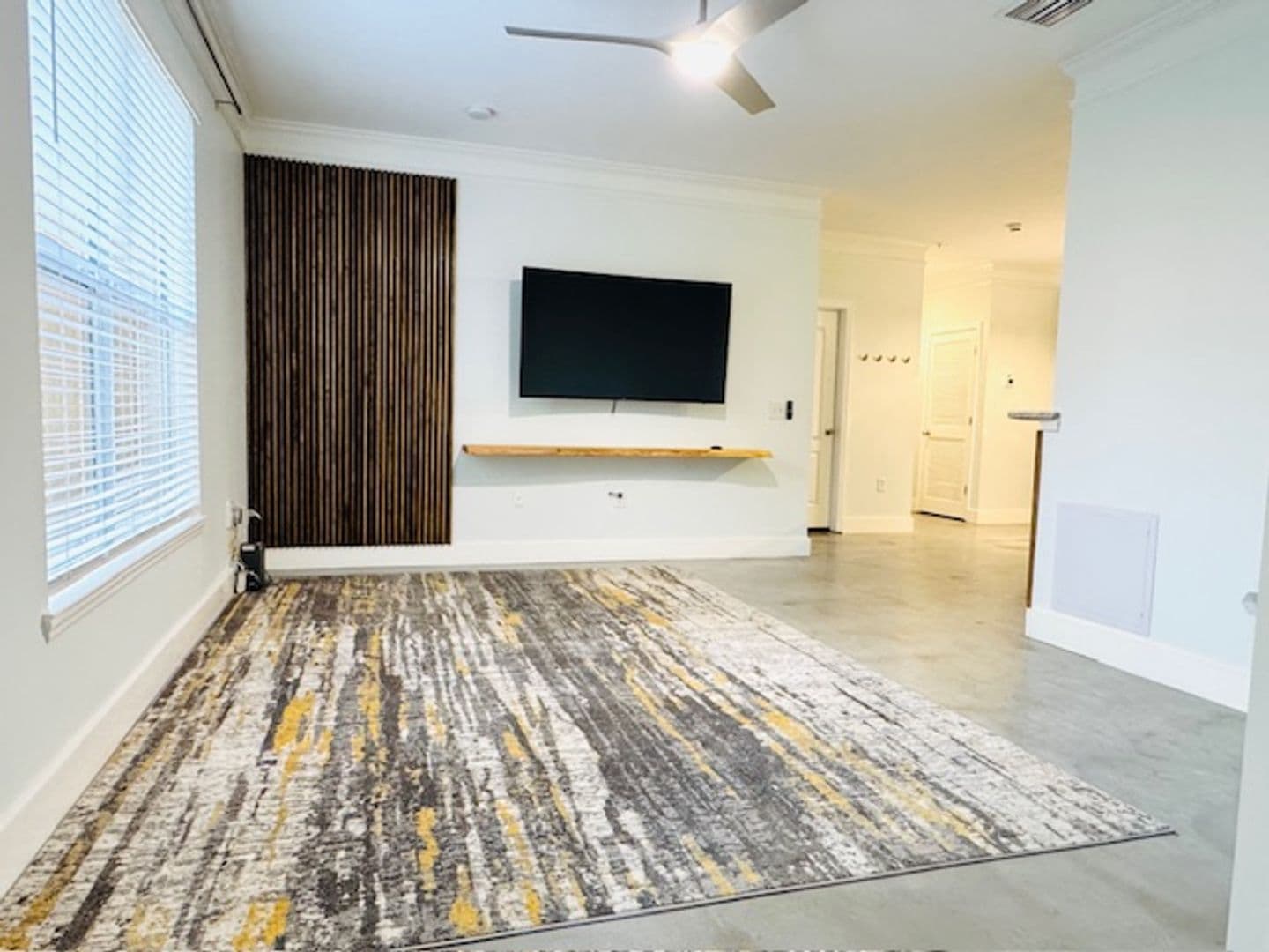 ORLANDO Condo: 8842 VILLA VIEW CIR, # 108