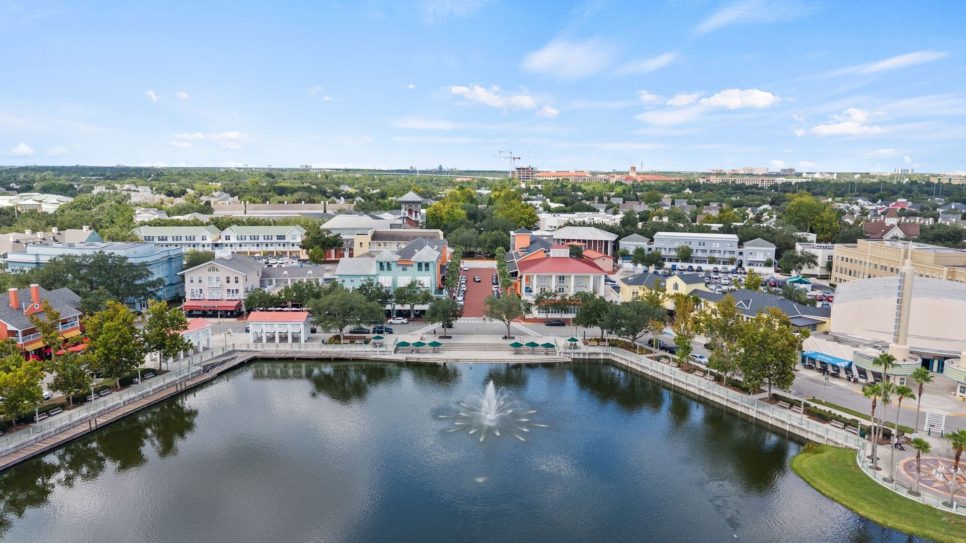 CELEBRATION Condo: 650 CAMPUS ST APT 204