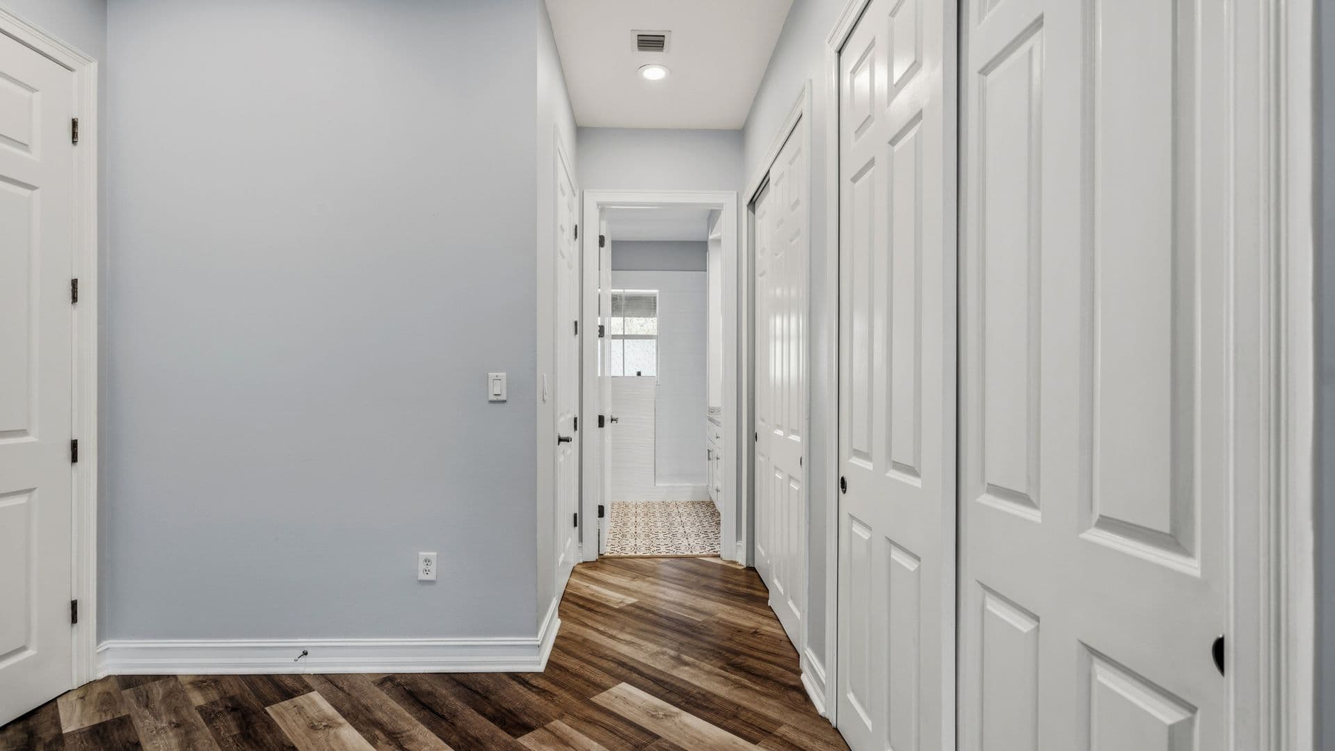 CELEBRATION Condo: 650 CAMPUS ST APT 204