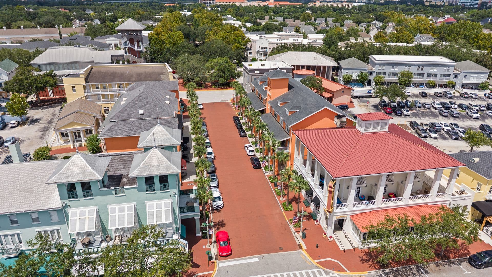CELEBRATION Condo: 650 CAMPUS ST APT 204