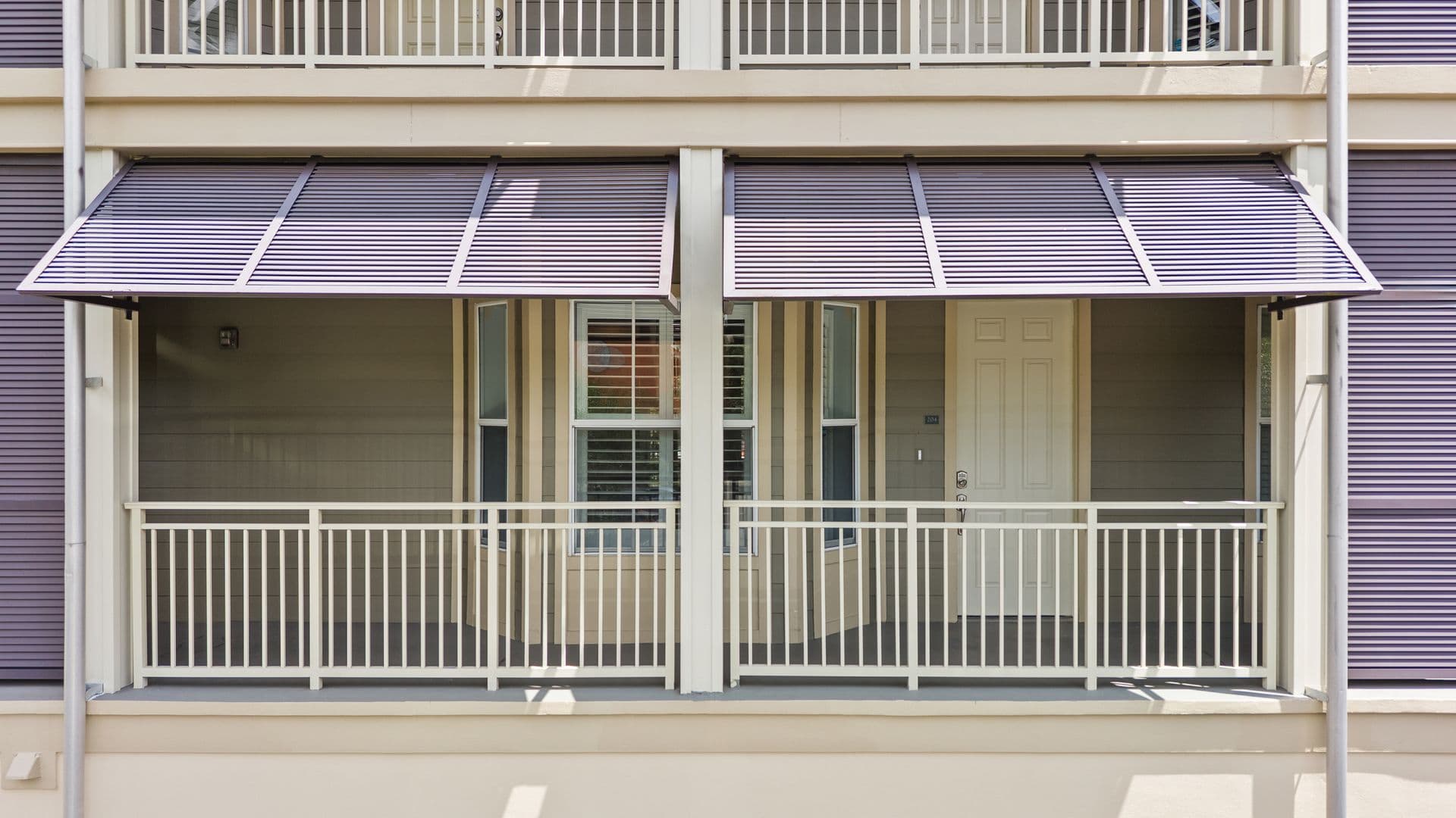 CELEBRATION Condo: 650 CAMPUS ST APT 204