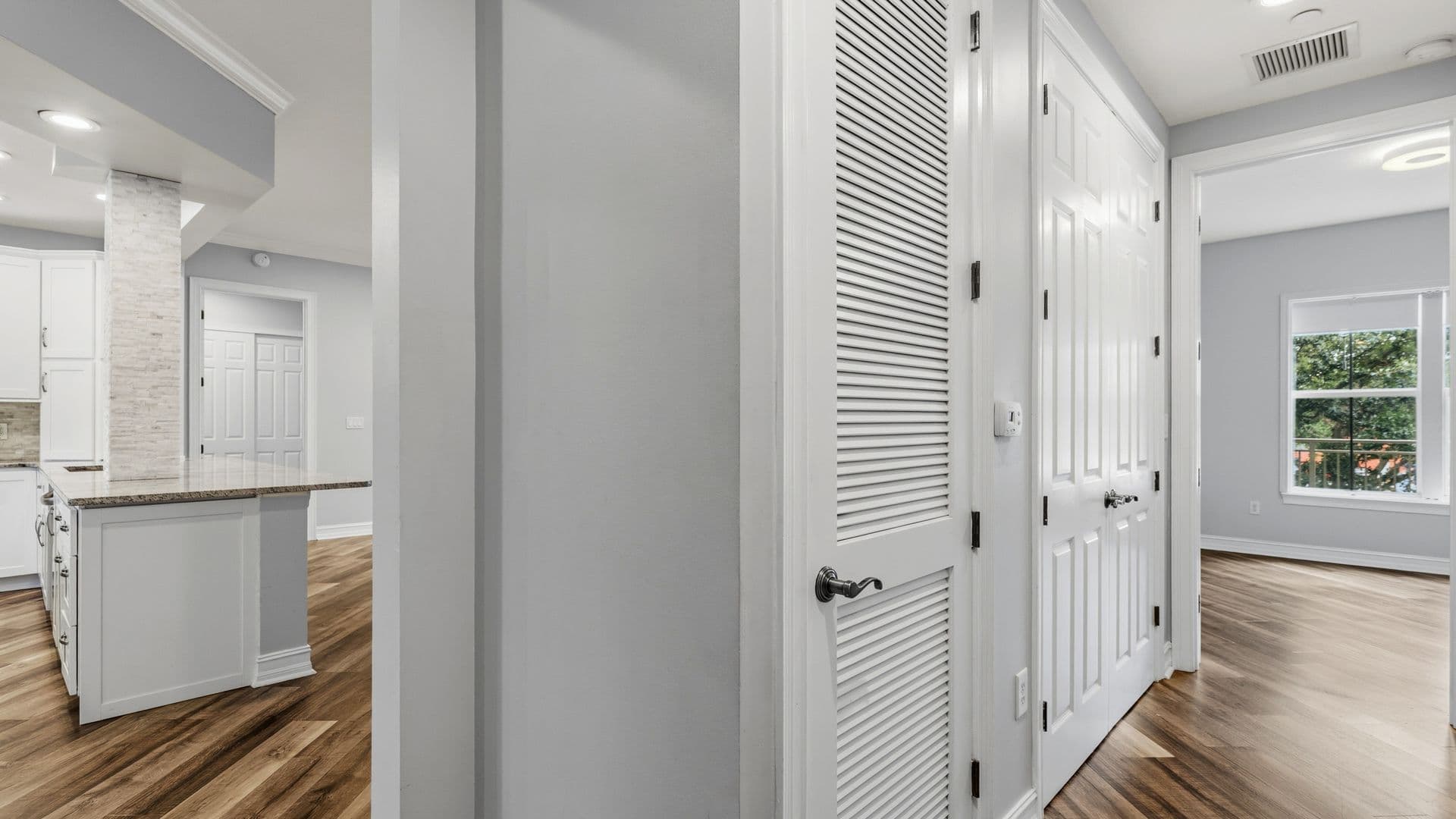 CELEBRATION Condo: 650 CAMPUS ST APT 204