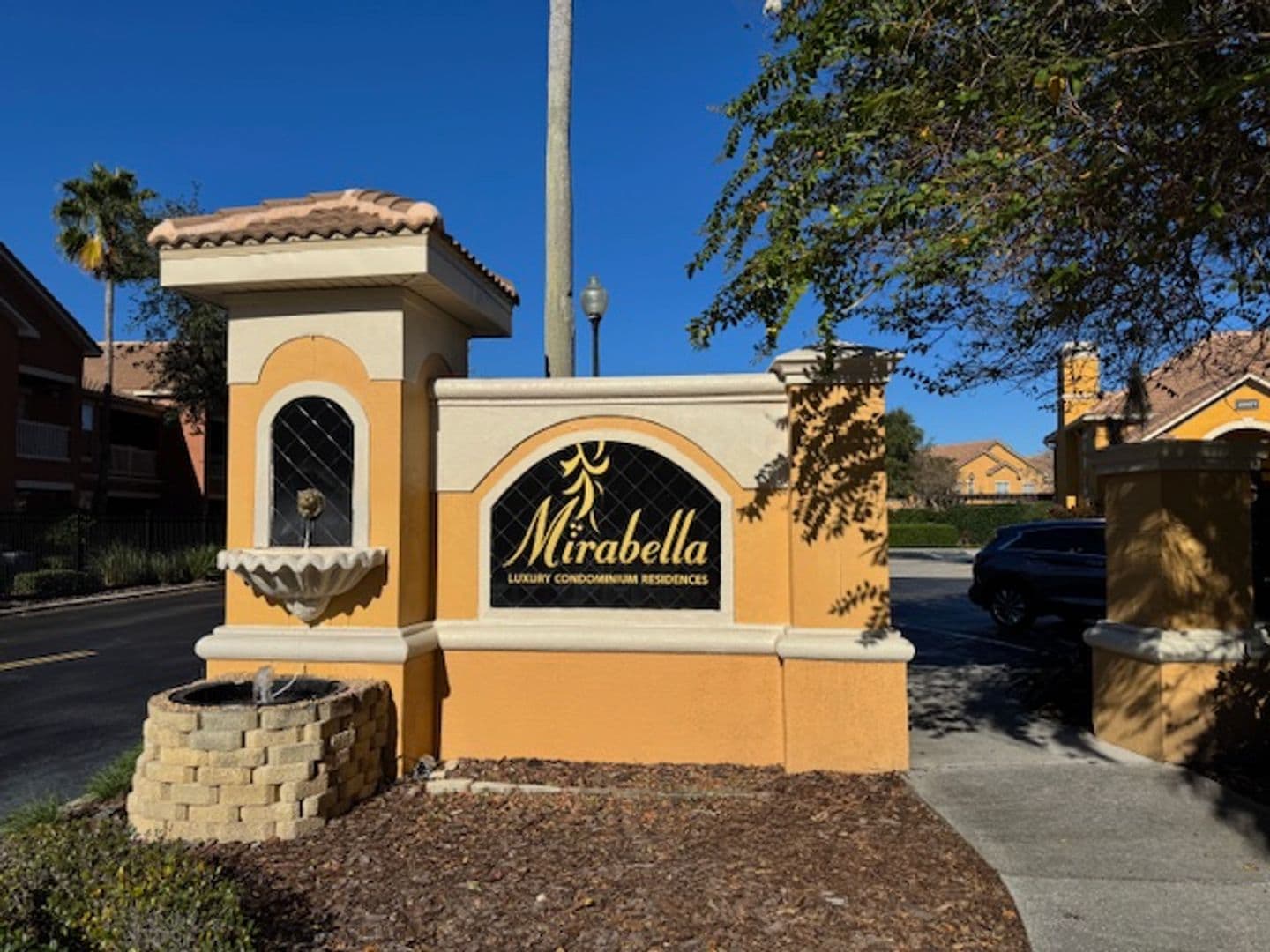 ORLANDO Condo: 8842 VILLA VIEW CIR, # 108