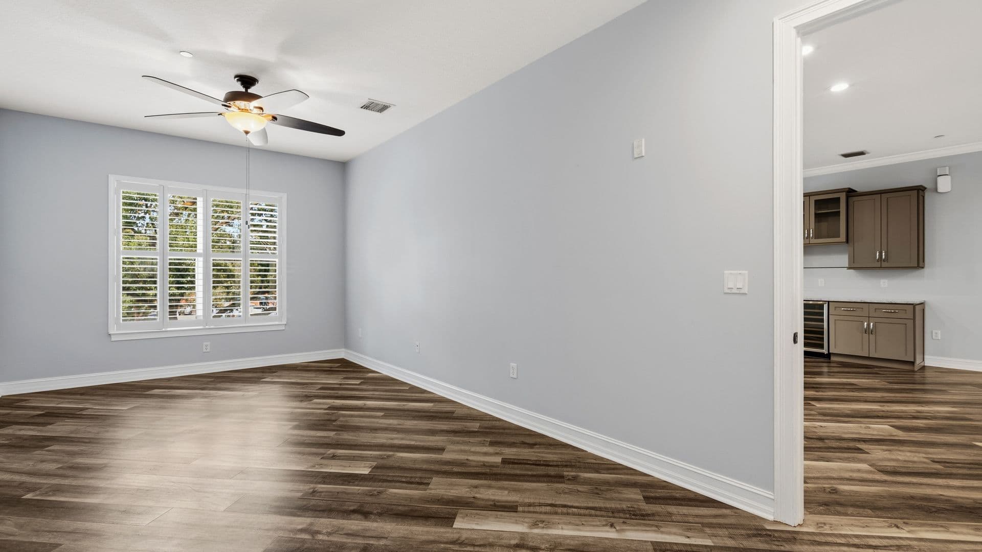 CELEBRATION Condo: 650 CAMPUS ST APT 204