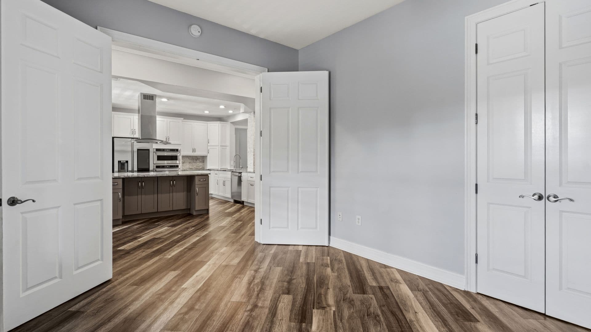 CELEBRATION Condo: 650 CAMPUS ST APT 204