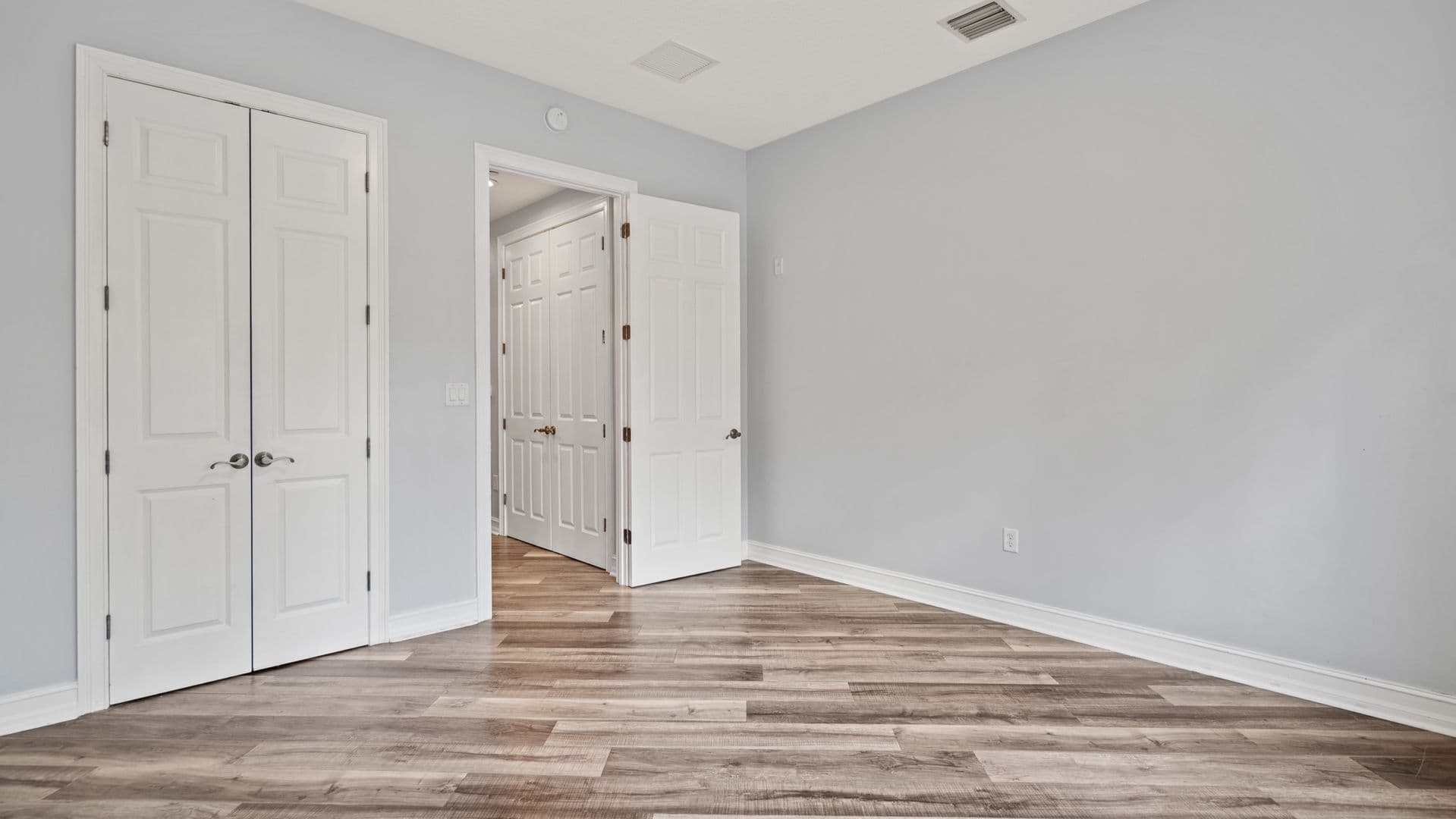 CELEBRATION Condo: 650 CAMPUS ST APT 204