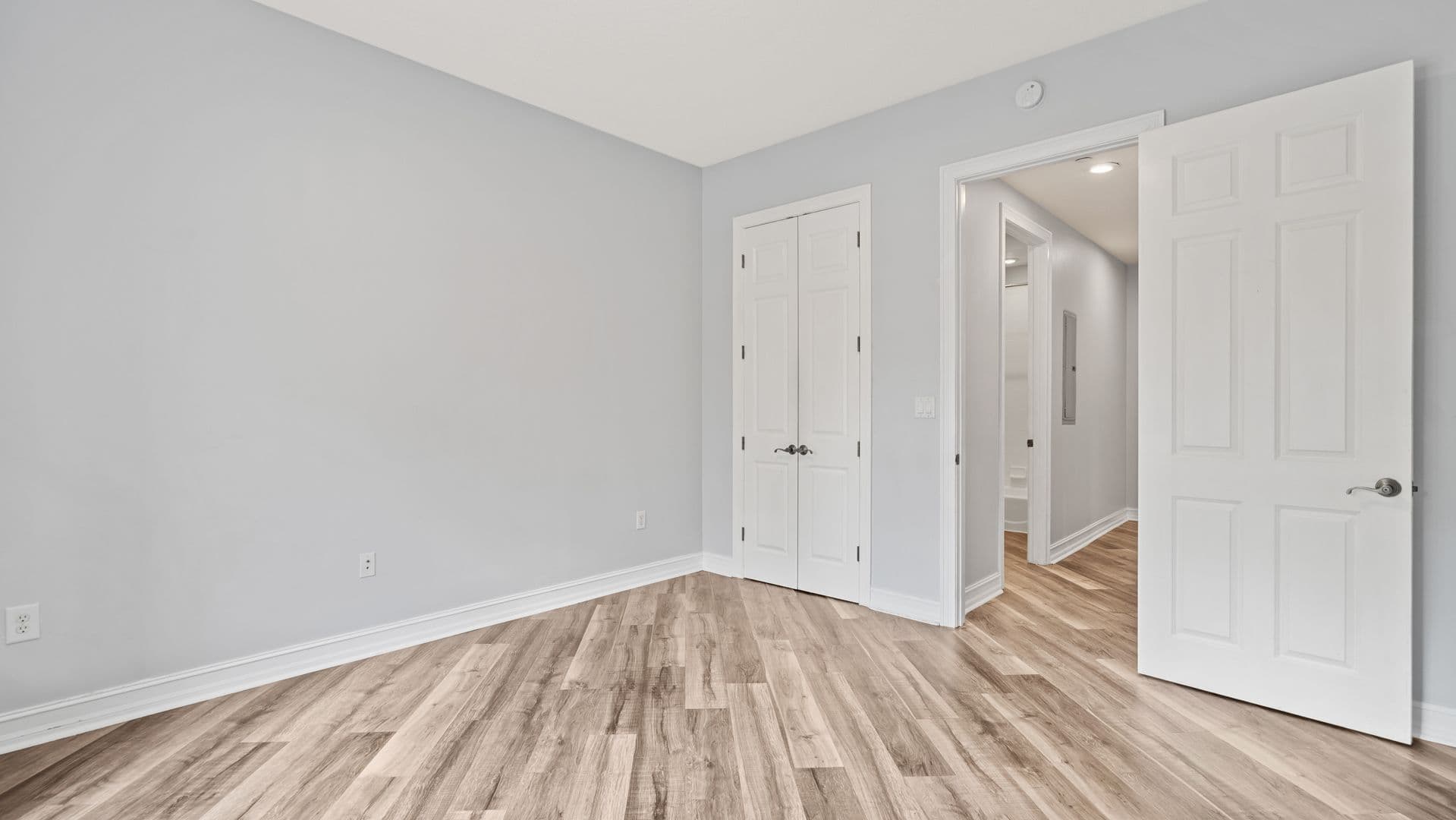 CELEBRATION Condo: 650 CAMPUS ST APT 204