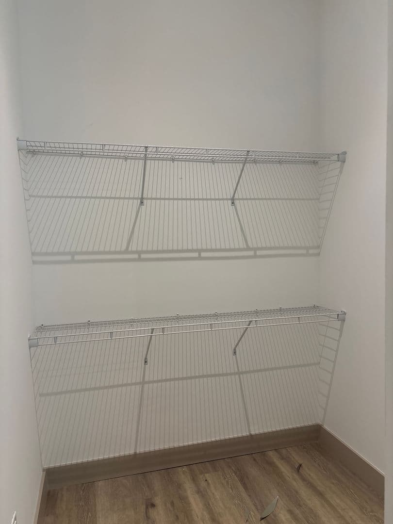 Easton Apartment: 684 Northampton Street