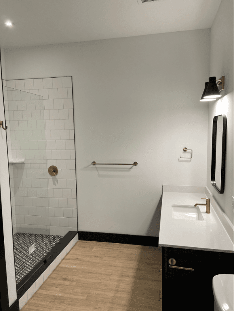 Easton Apartment: 45 Larry Holmes Drive