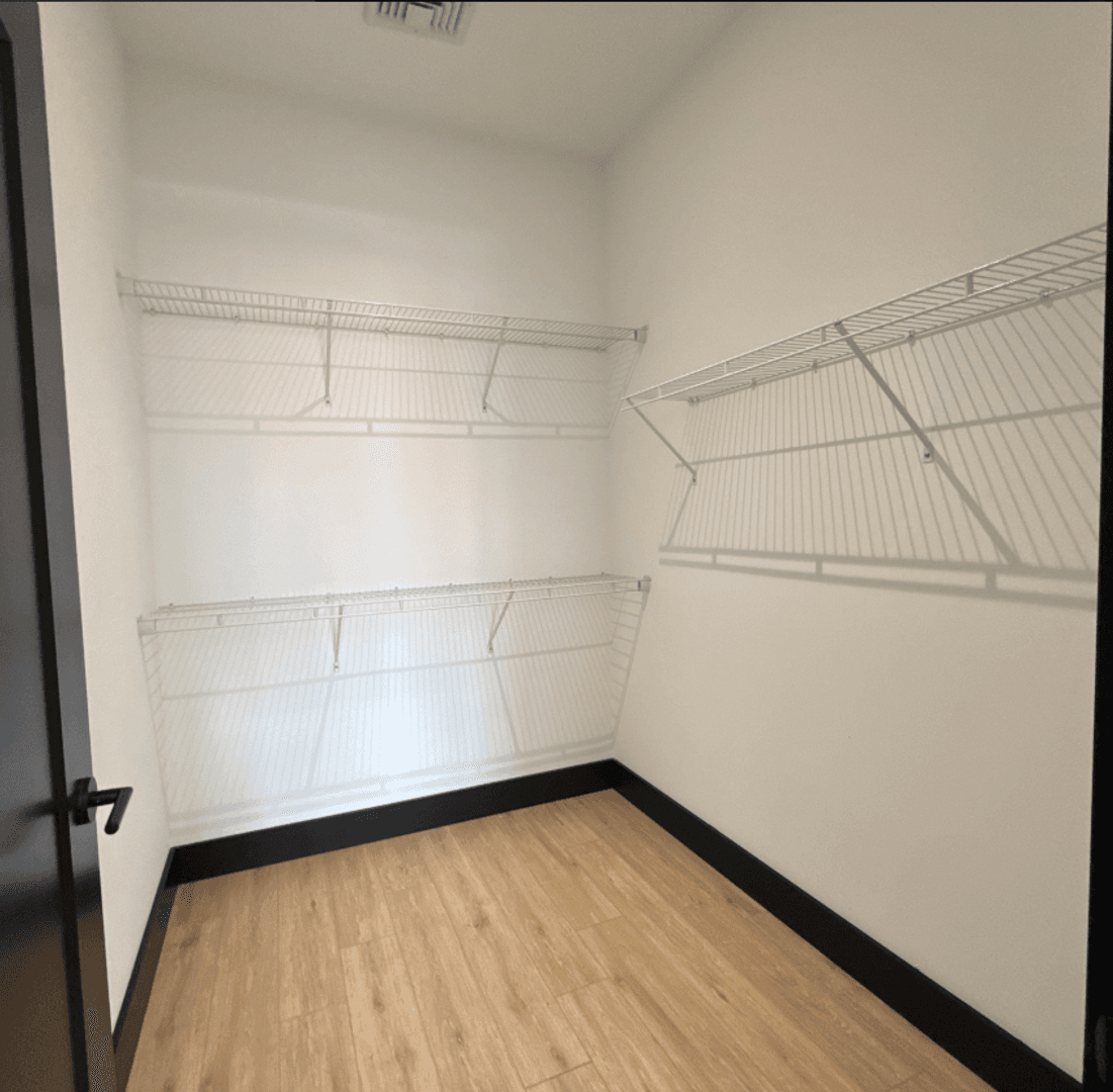 Easton Apartment: Watermark - 41 Larry Holmes Drive