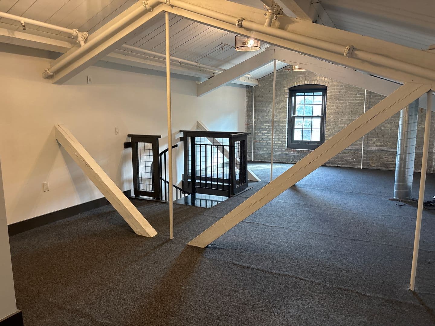 Easton Apartment: 651 N. 13th Street