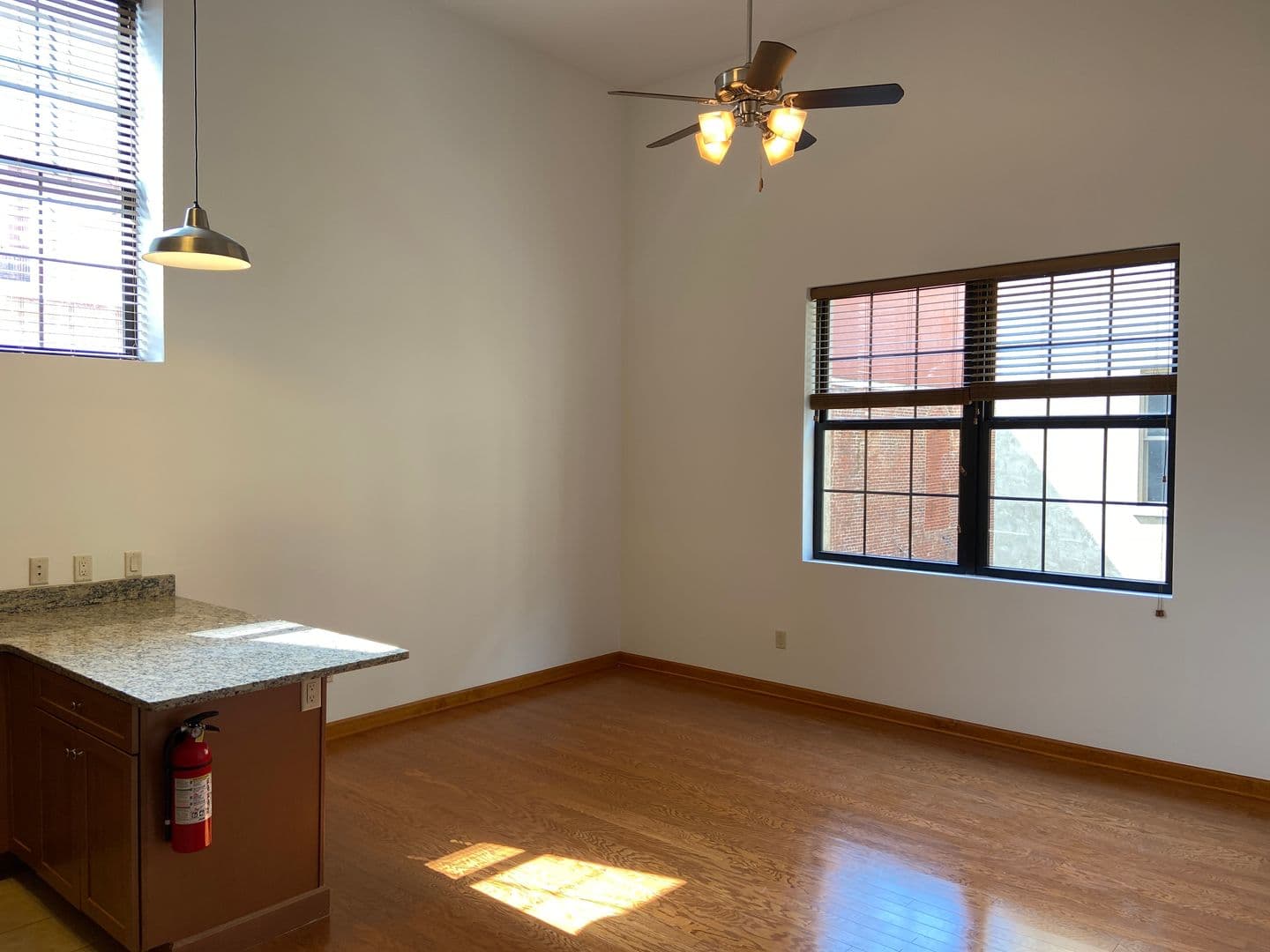 Easton Apartment: 323 Pine St.