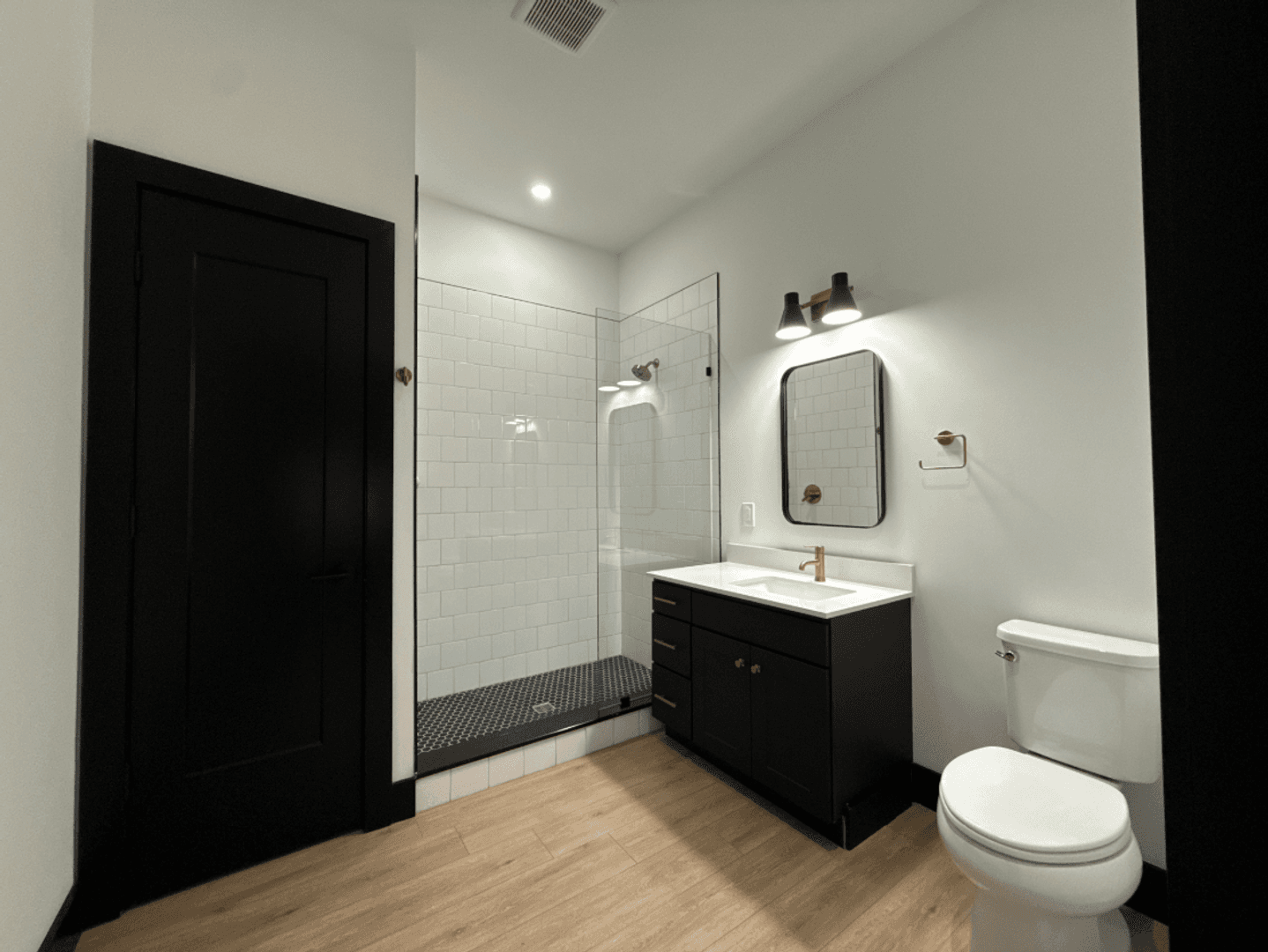 Easton Apartment: Watermark - 41 Larry Holmes Drive