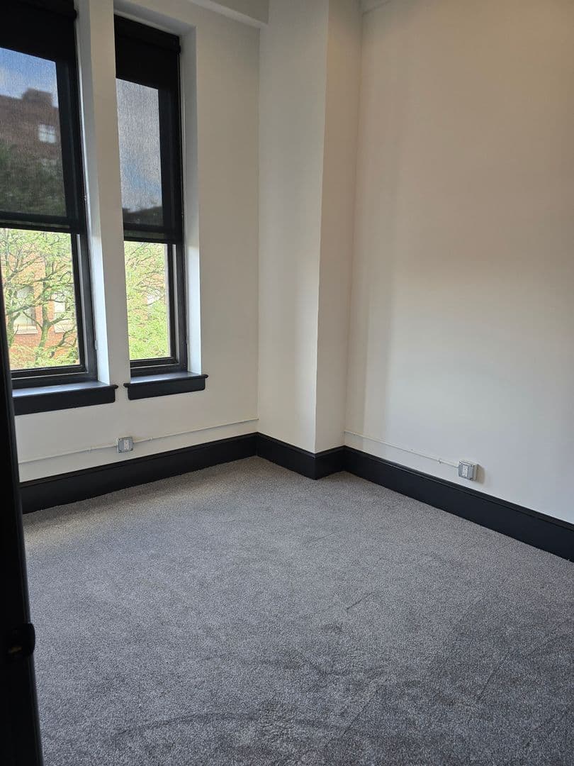Easton Apartment: 400 Northampton Street