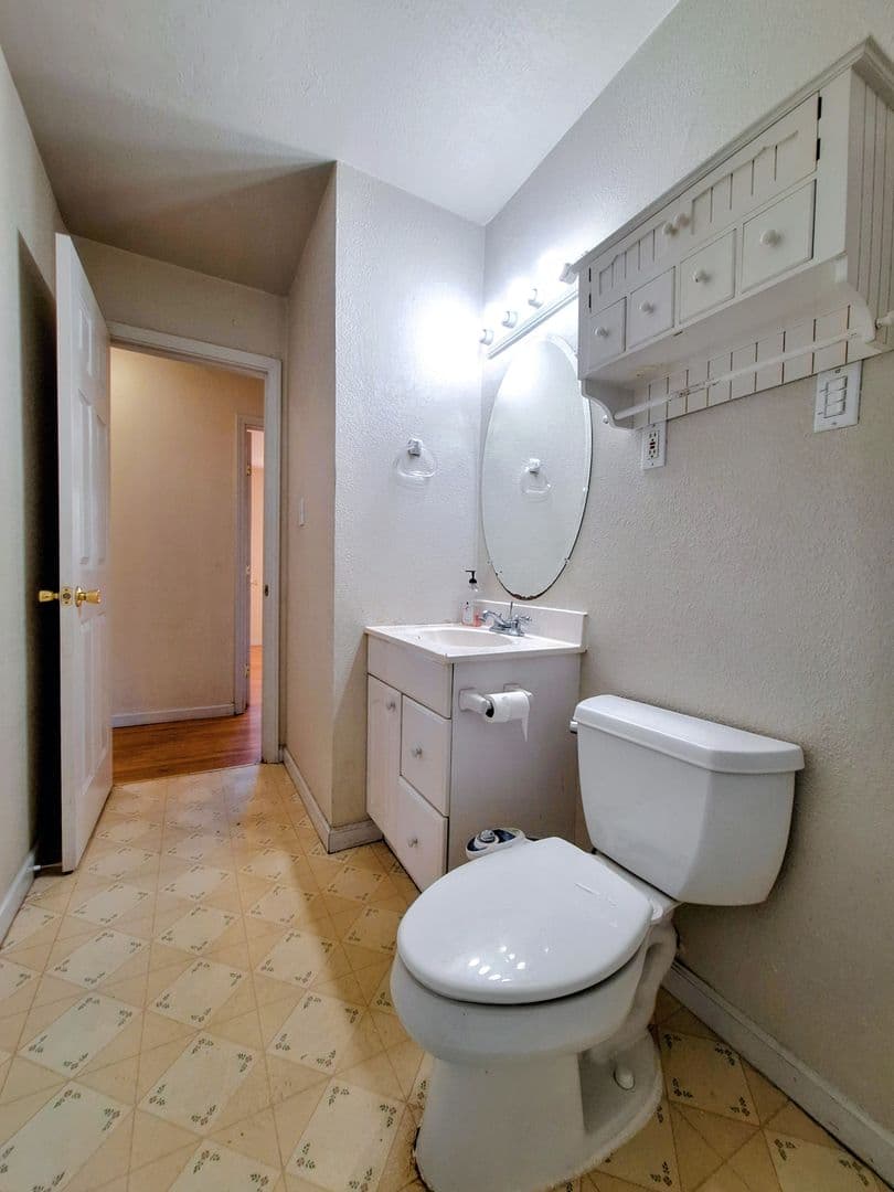 San Jose House: 2162 Tamie Ln