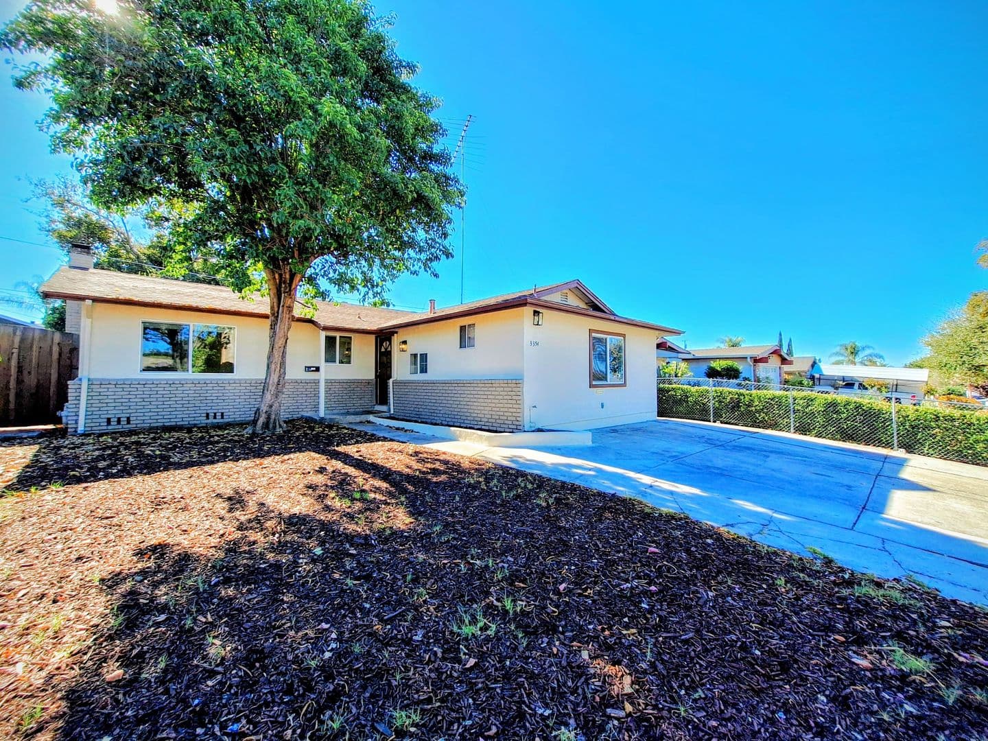 San Jose House: 3354 Mt. Logan Dr