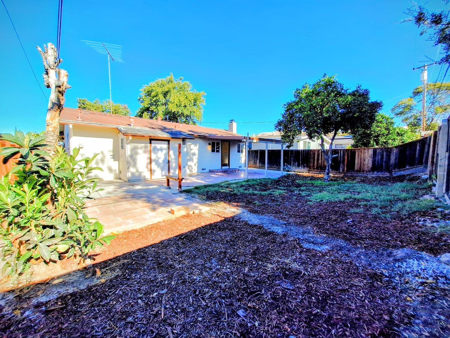 San Jose House: 3354 Mt. Logan Dr
