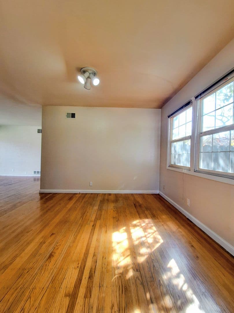 San Jose House: 2162 Tamie Ln