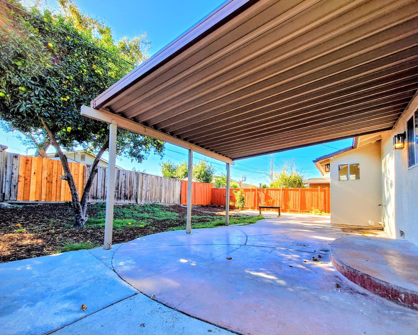 San Jose House: 3354 Mt. Logan Dr
