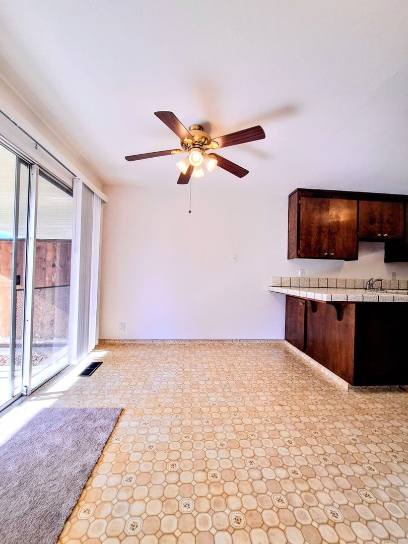 Santa Clara Apartment: 3478 & 3482 Angelina Dr