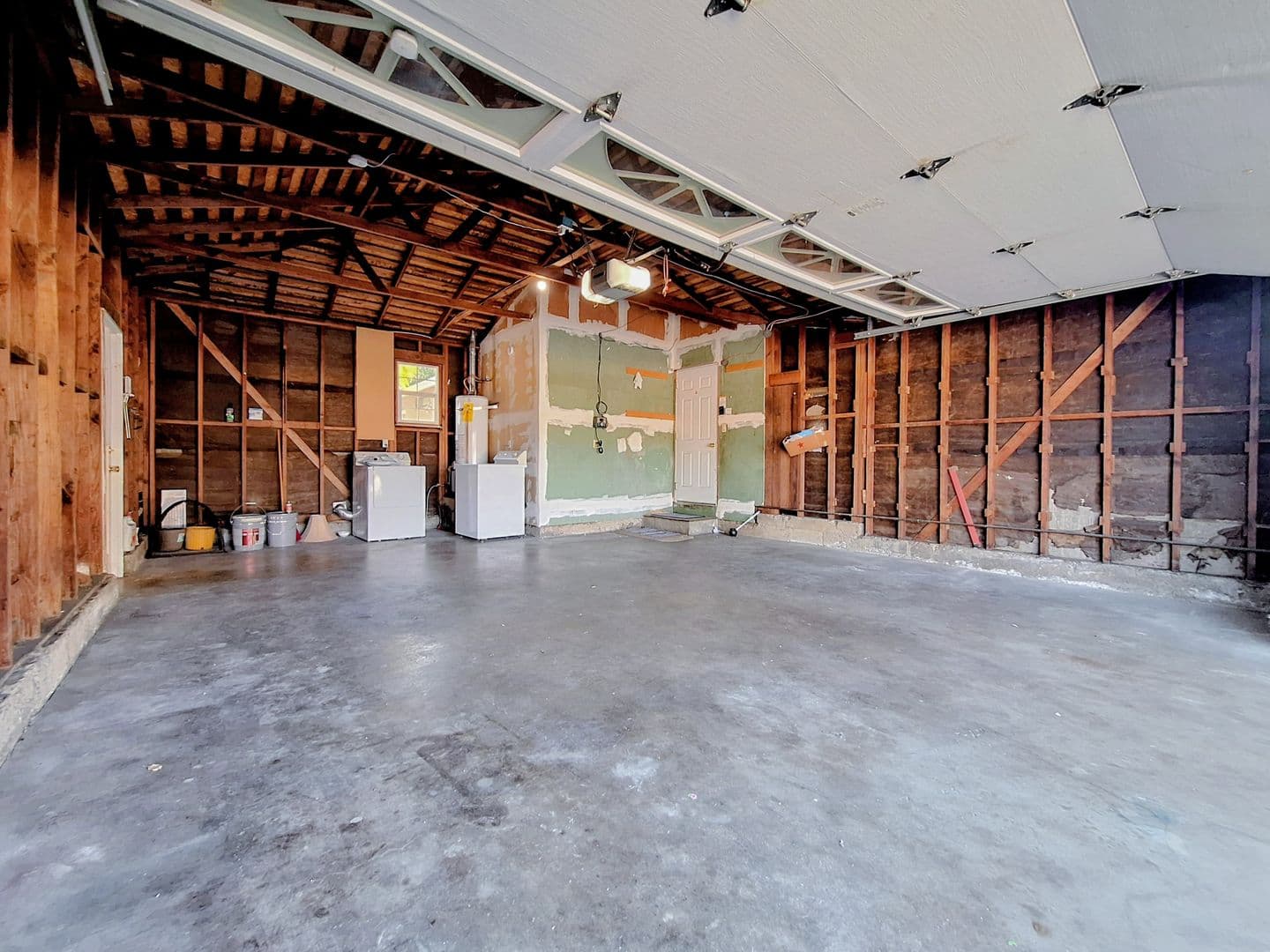 San Jose House: 2162 Tamie Ln