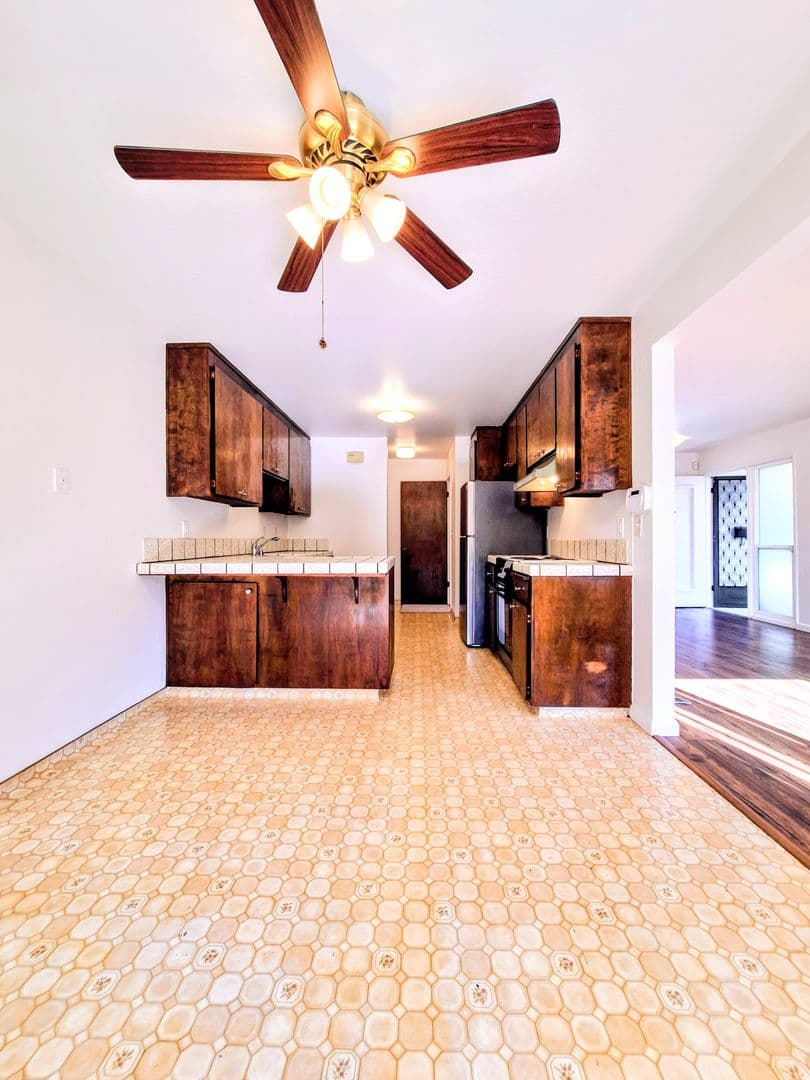 Santa Clara Apartment: 3478 & 3482 Angelina Dr