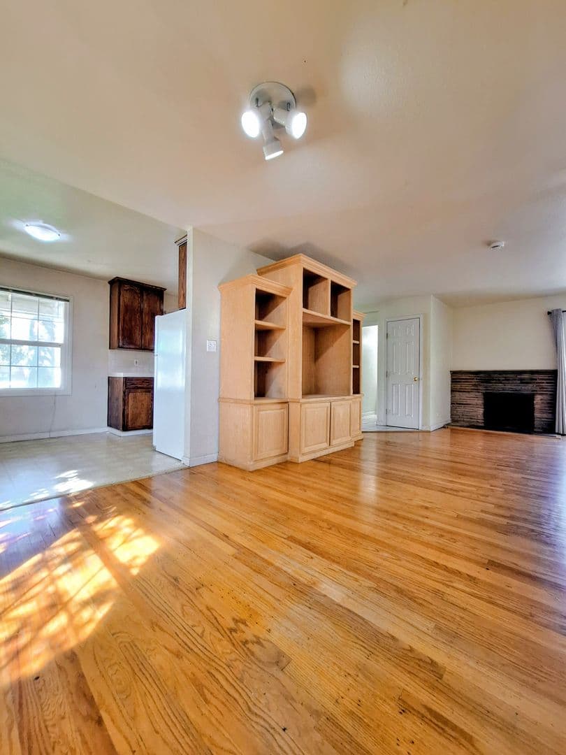 San Jose House: 2162 Tamie Ln