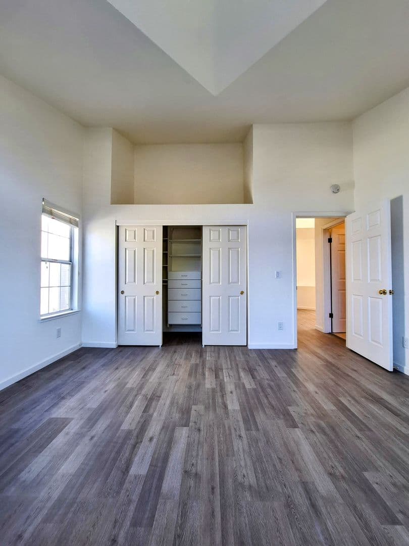 Redwood City House: 802 Schooner Bay Dr