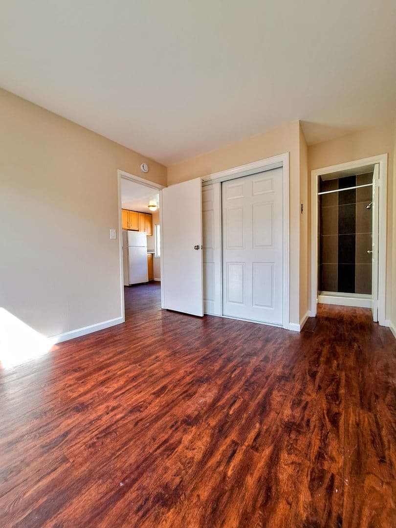 San Jose Apartment: 2752 Kollmar Dr #34