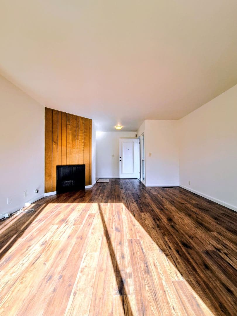 Santa Clara Apartment: 3478 & 3482 Angelina Dr