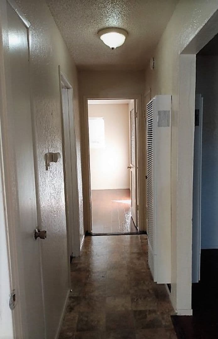 Antioch Apartment: 1107 W. 4th St #2