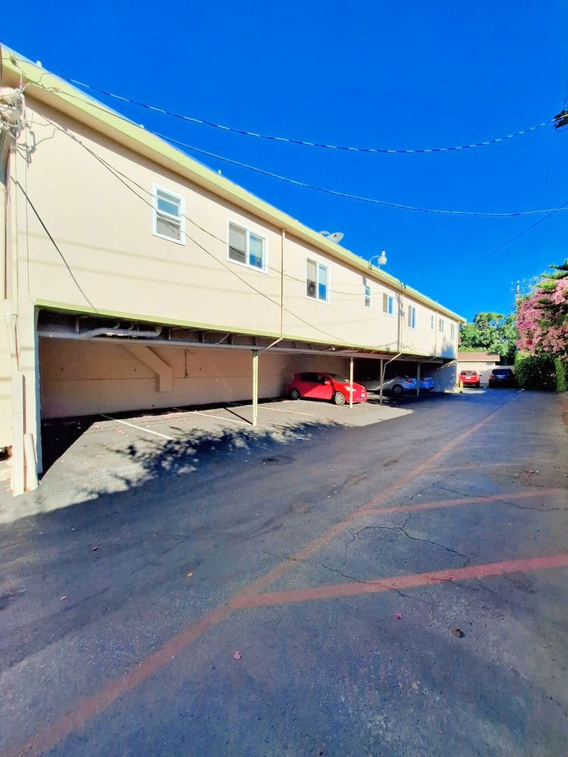 San Jose Apartment: 2752 Kollmar Dr #34
