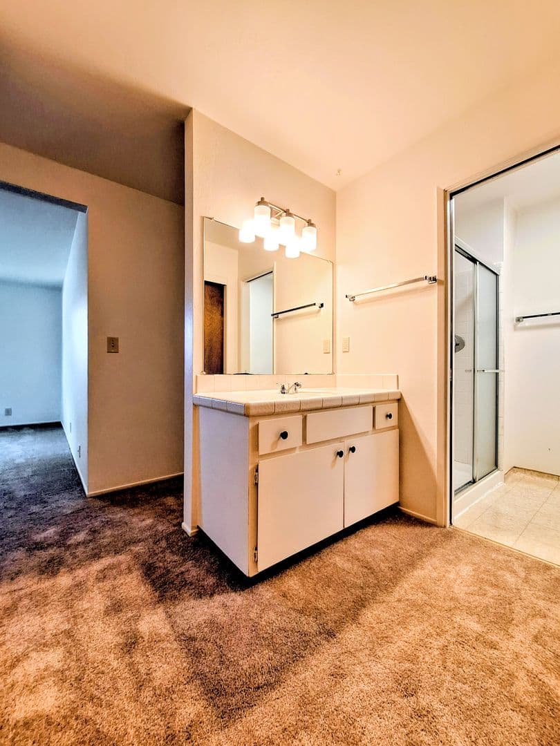 Santa Clara Apartment: 3478 & 3482 Angelina Dr