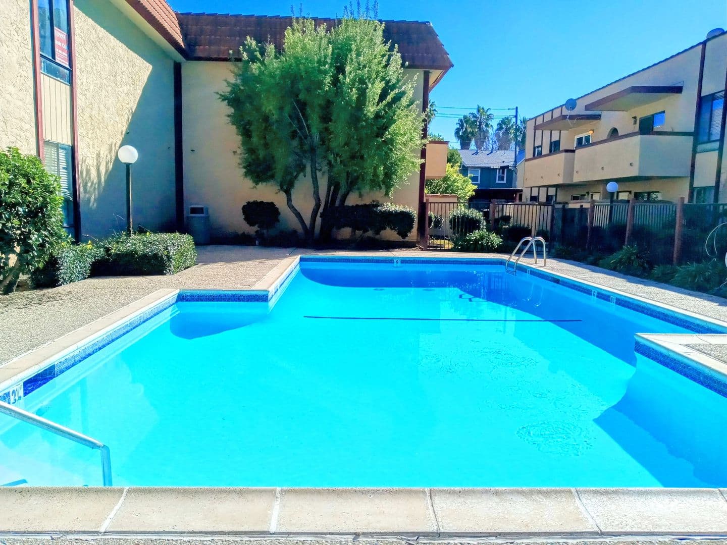 San Jose Condo: 5332 Monterey Rd #7