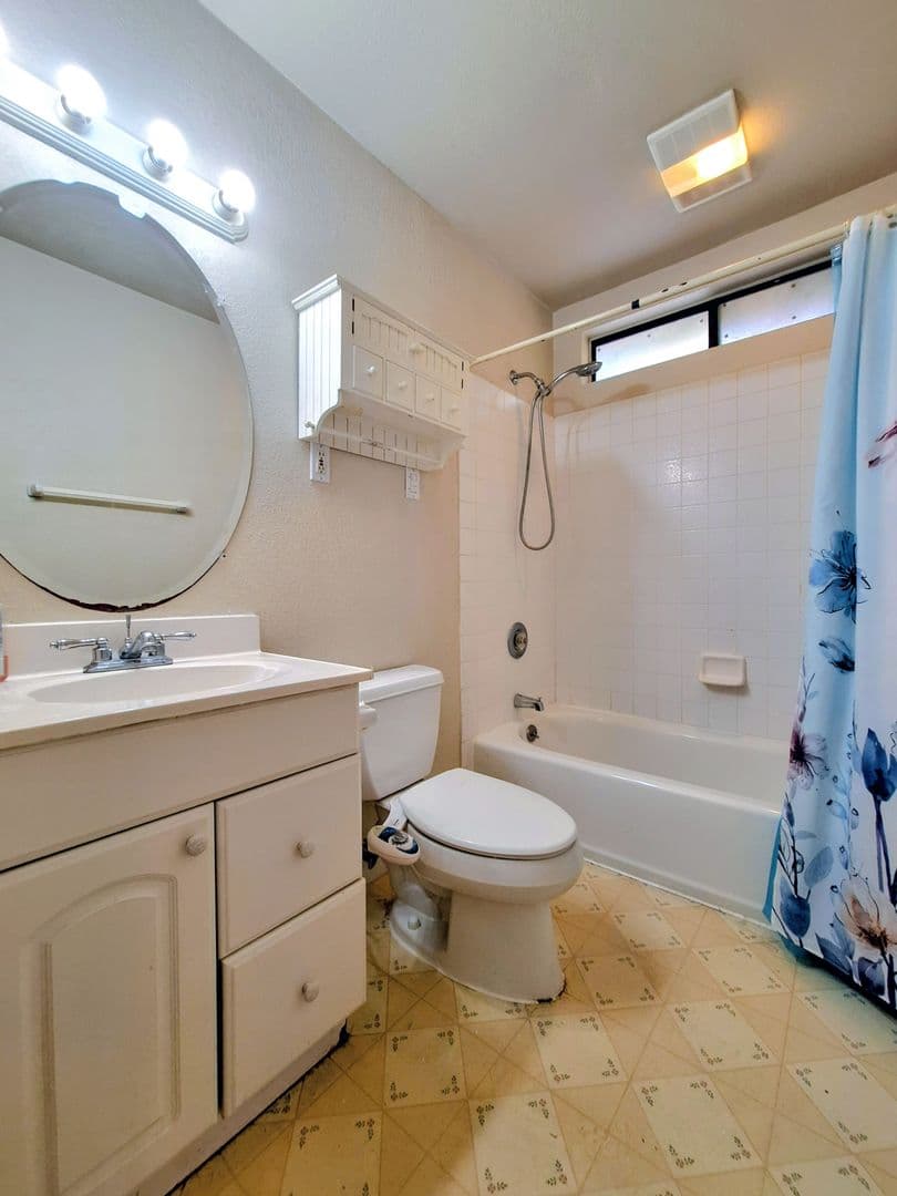 San Jose House: 2162 Tamie Ln