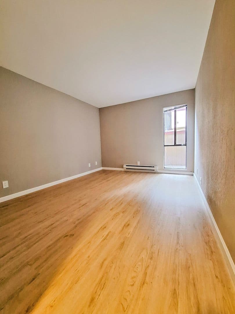 San Jose Condo: 5332 Monterey Rd #7