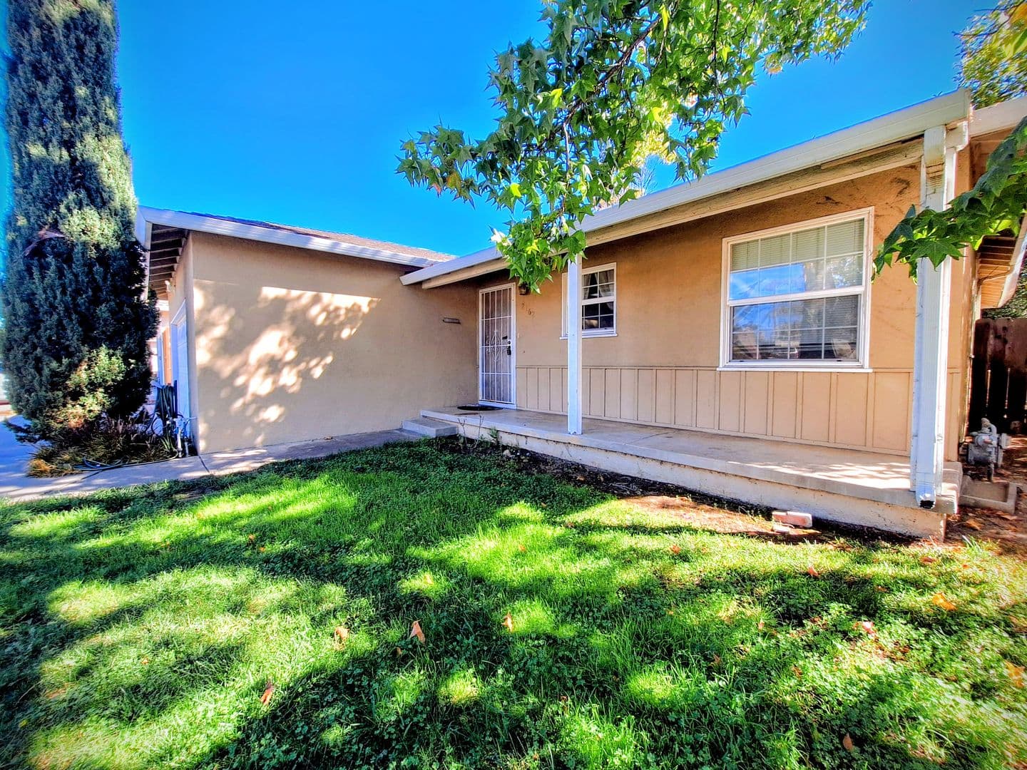 San Jose House: 2162 Tamie Ln