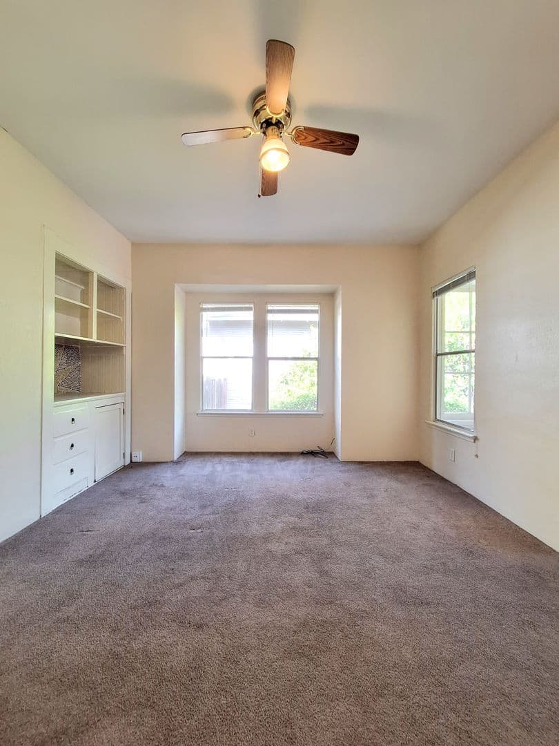 San Jose Apartment: 95 & 95 1/2 N. Buena Vista Ave