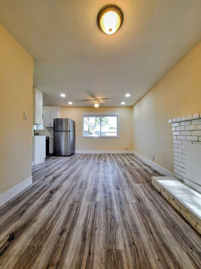 San Jose House: 3354 Mt. Logan Dr