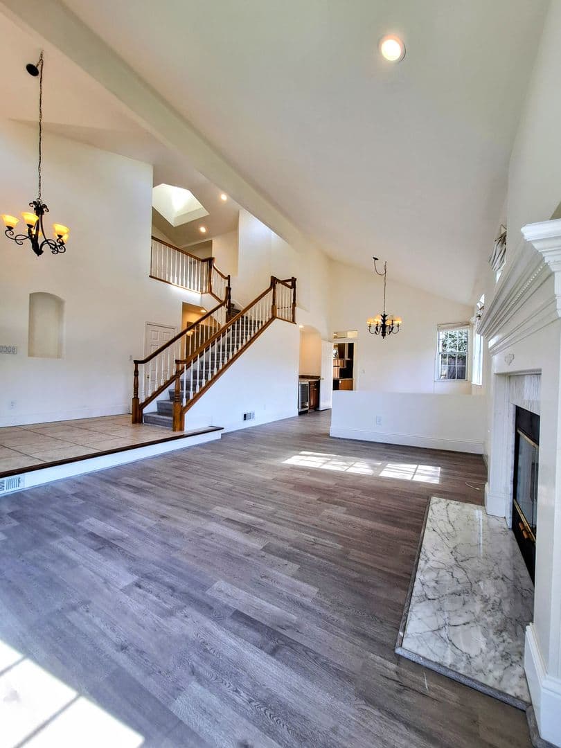 Redwood City House: 802 Schooner Bay Dr