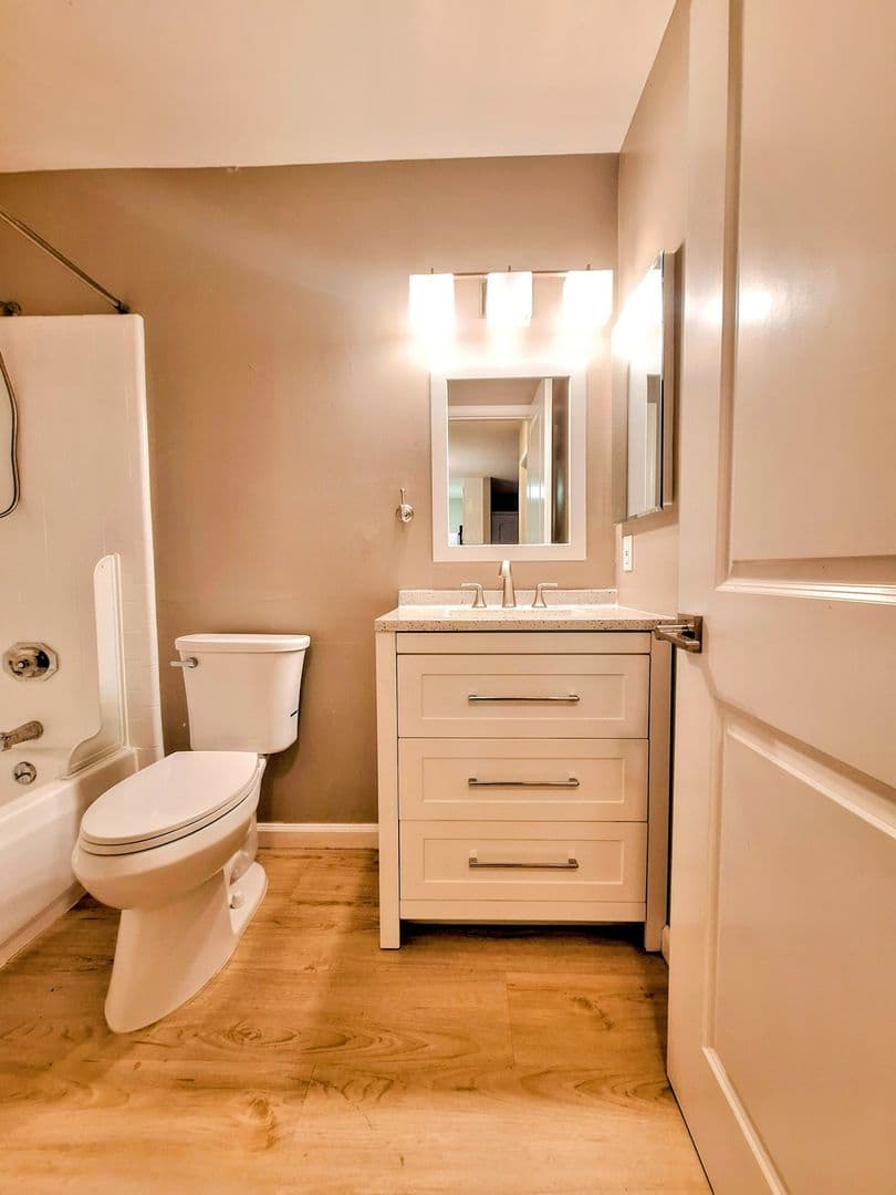 San Jose Condo: 5332 Monterey Rd #7