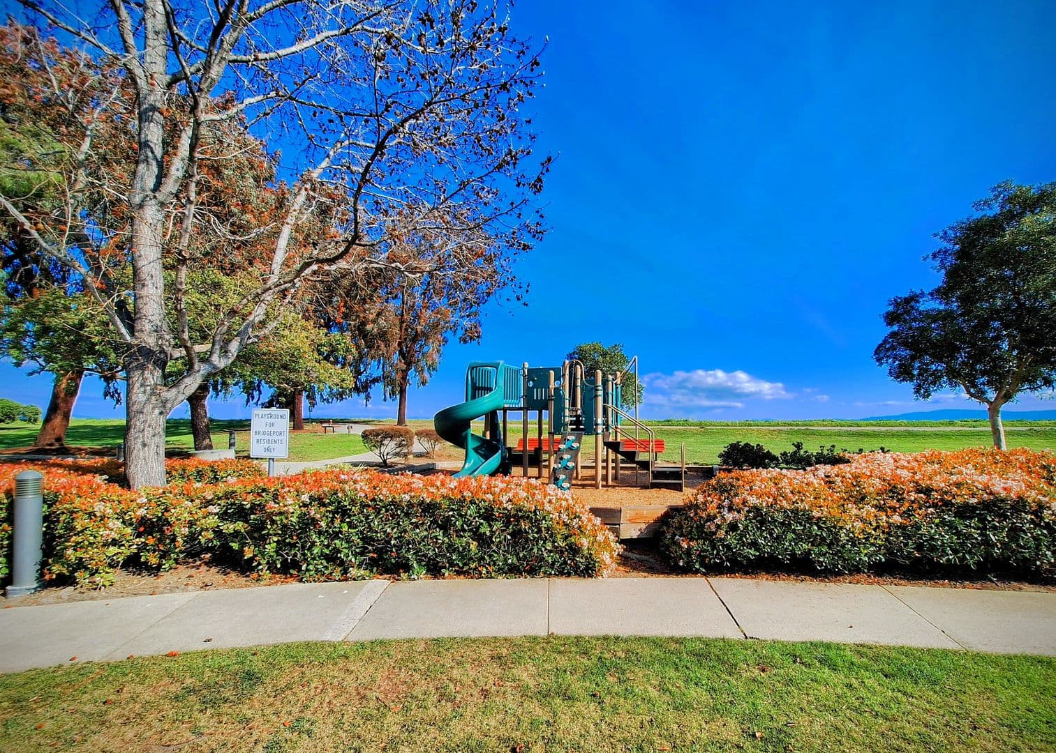 Redwood City House: 802 Schooner Bay Dr