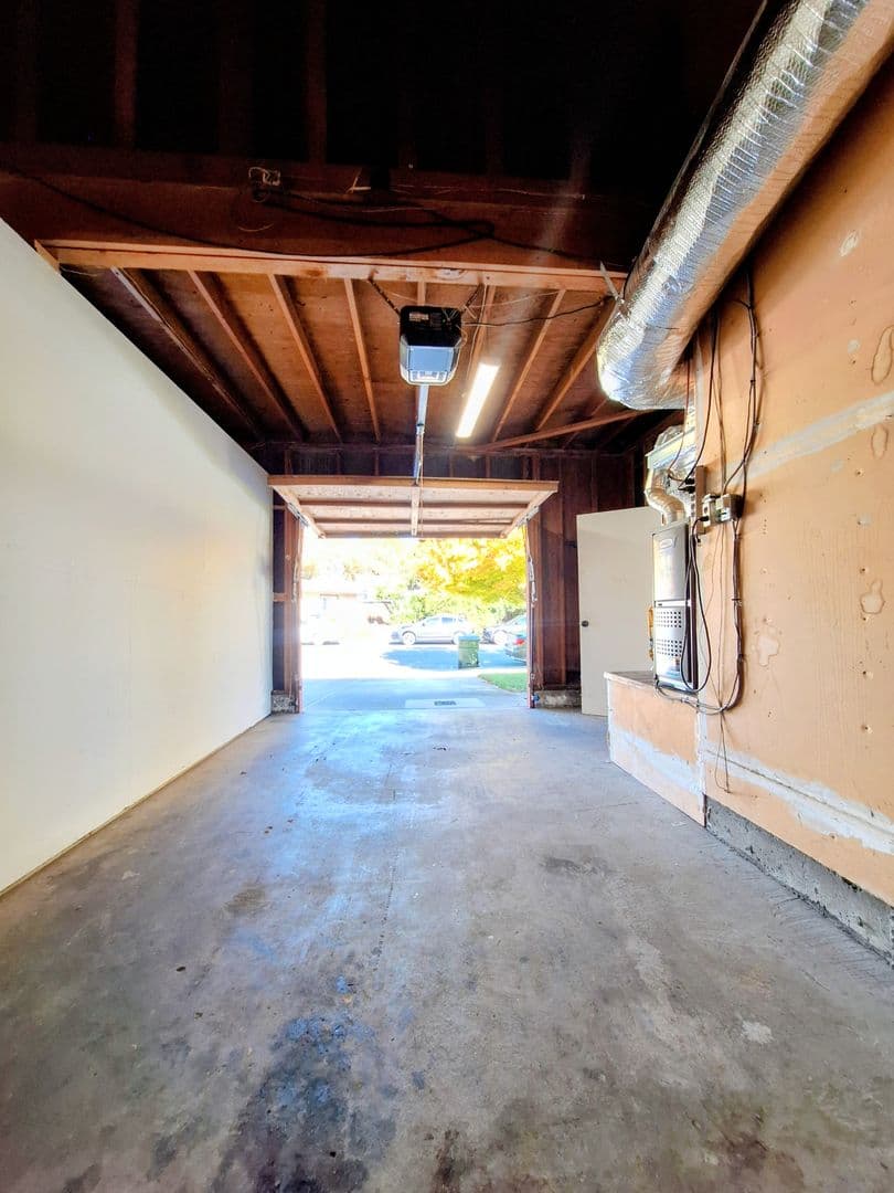 Santa Clara Apartment: 3478 & 3482 Angelina Dr