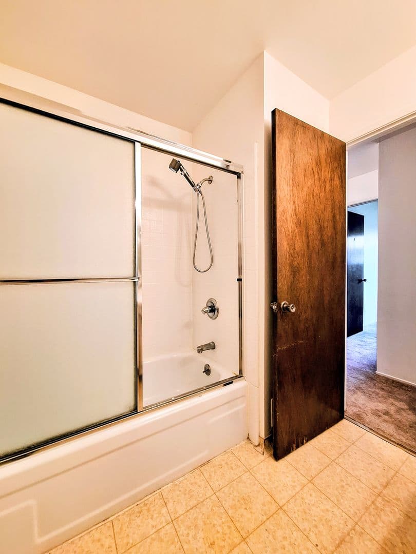 Santa Clara Apartment: 3478 & 3482 Angelina Dr