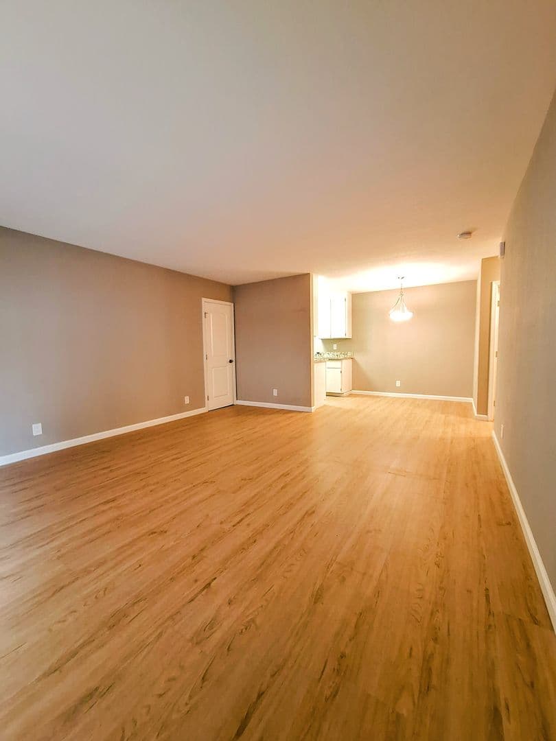 San Jose Condo: 5332 Monterey Rd #7